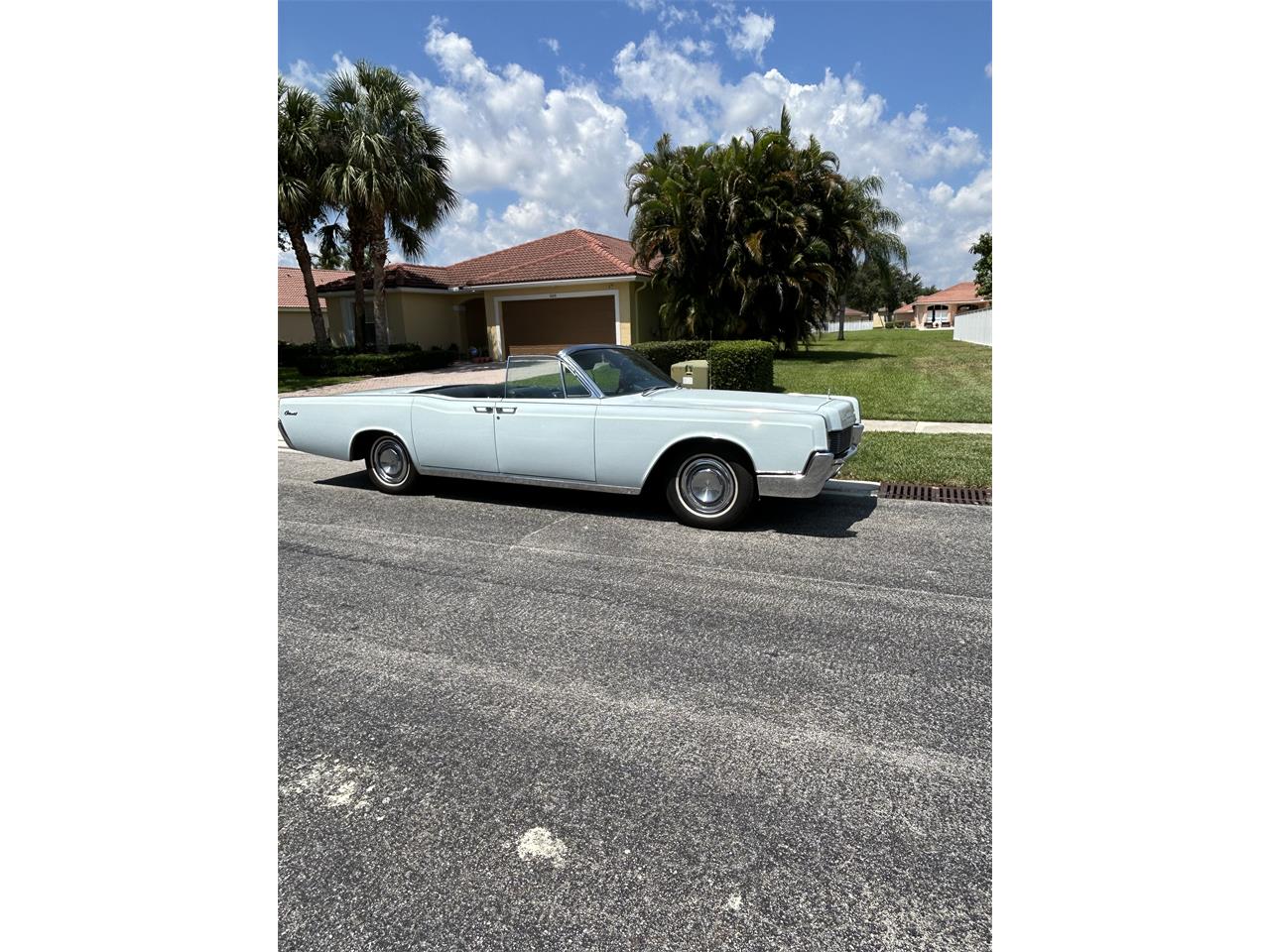 1967 Lincoln Continental Convertible